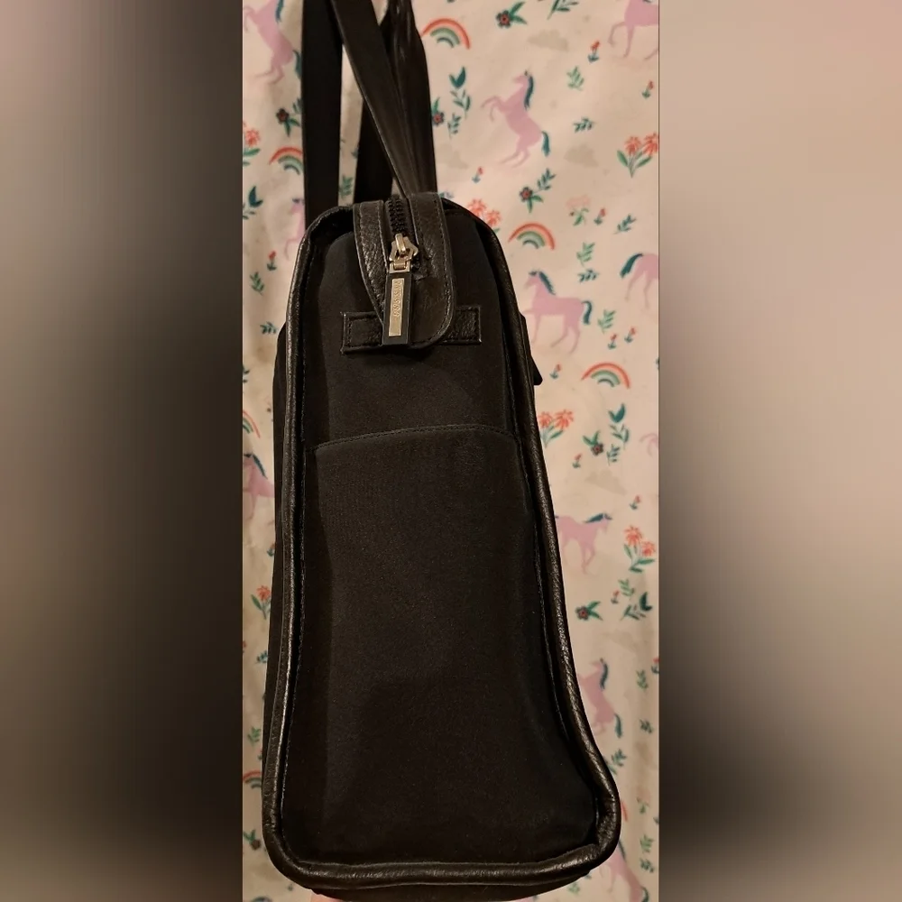 EUC Vintage 90s Fossil Black Business Casual School Padded Unisex Laptop Bag